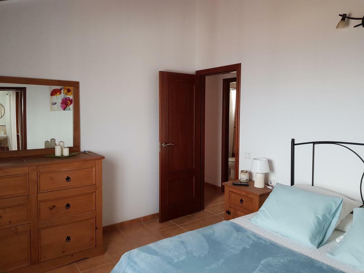 Apartamentos Nisdafe Frontera Extérieur photo